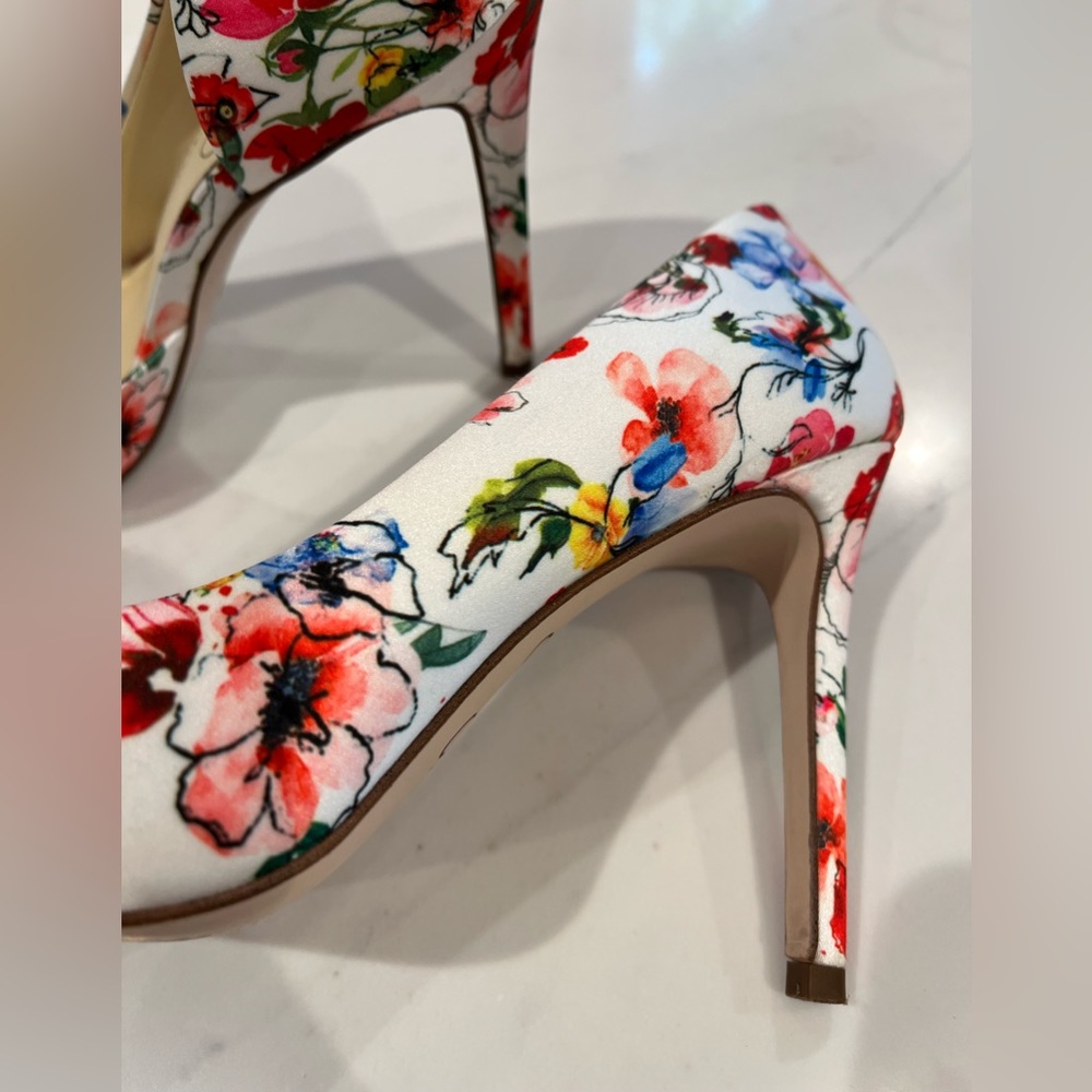 Jessica Simpson Maxwell Floral high heels